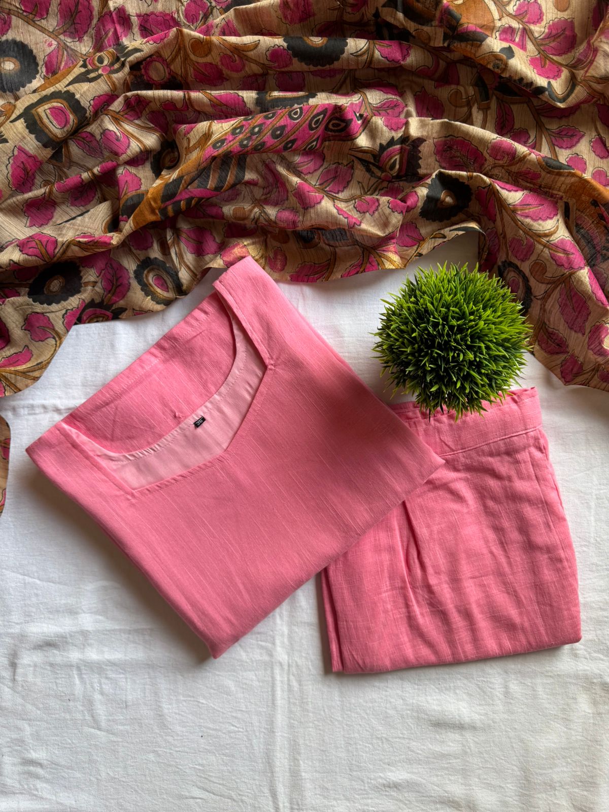Pink Harmony Suit Set-PI : ICS00112