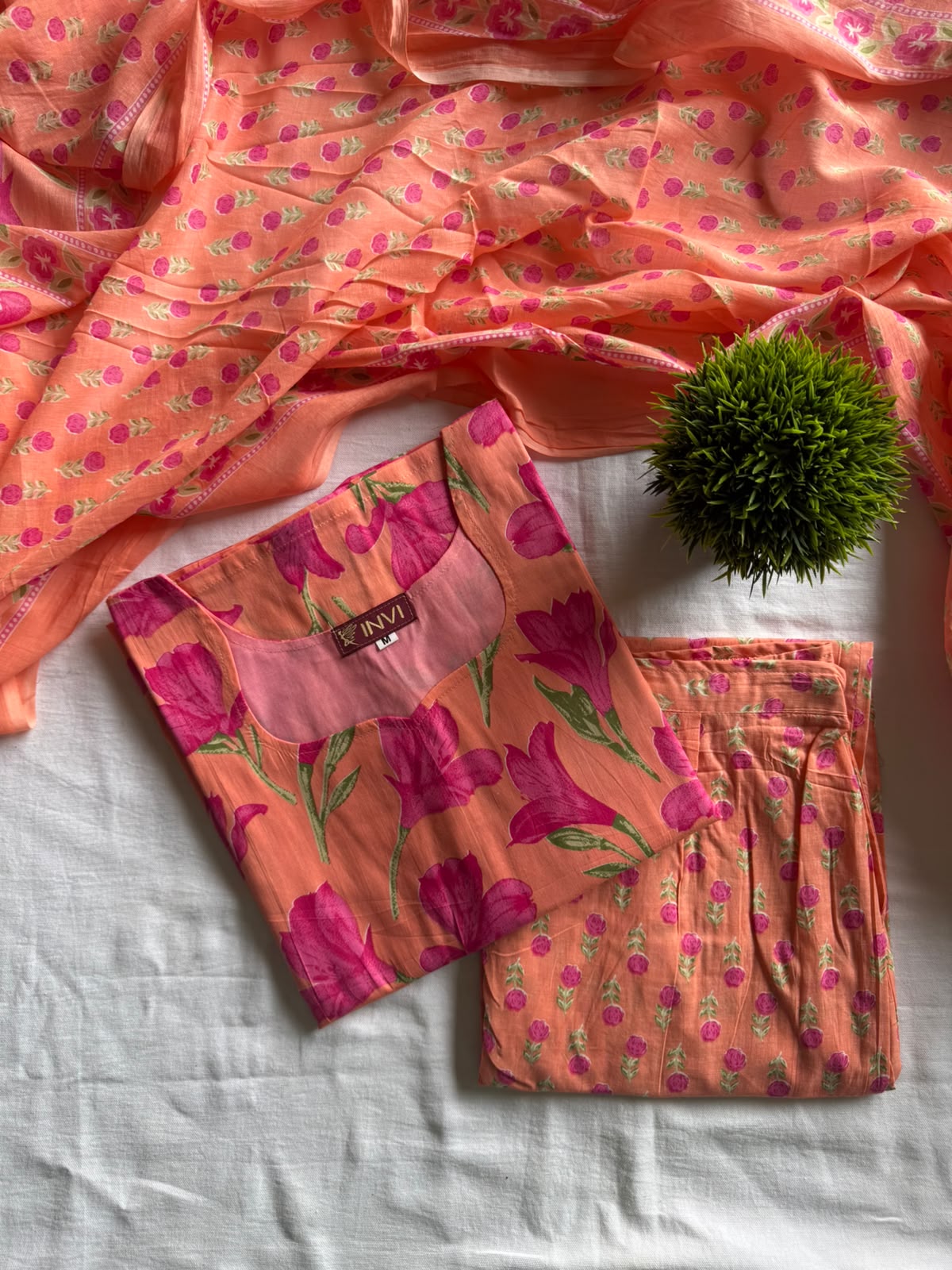 Coral Bloom Floral Salwar Set-PI : ICS00127