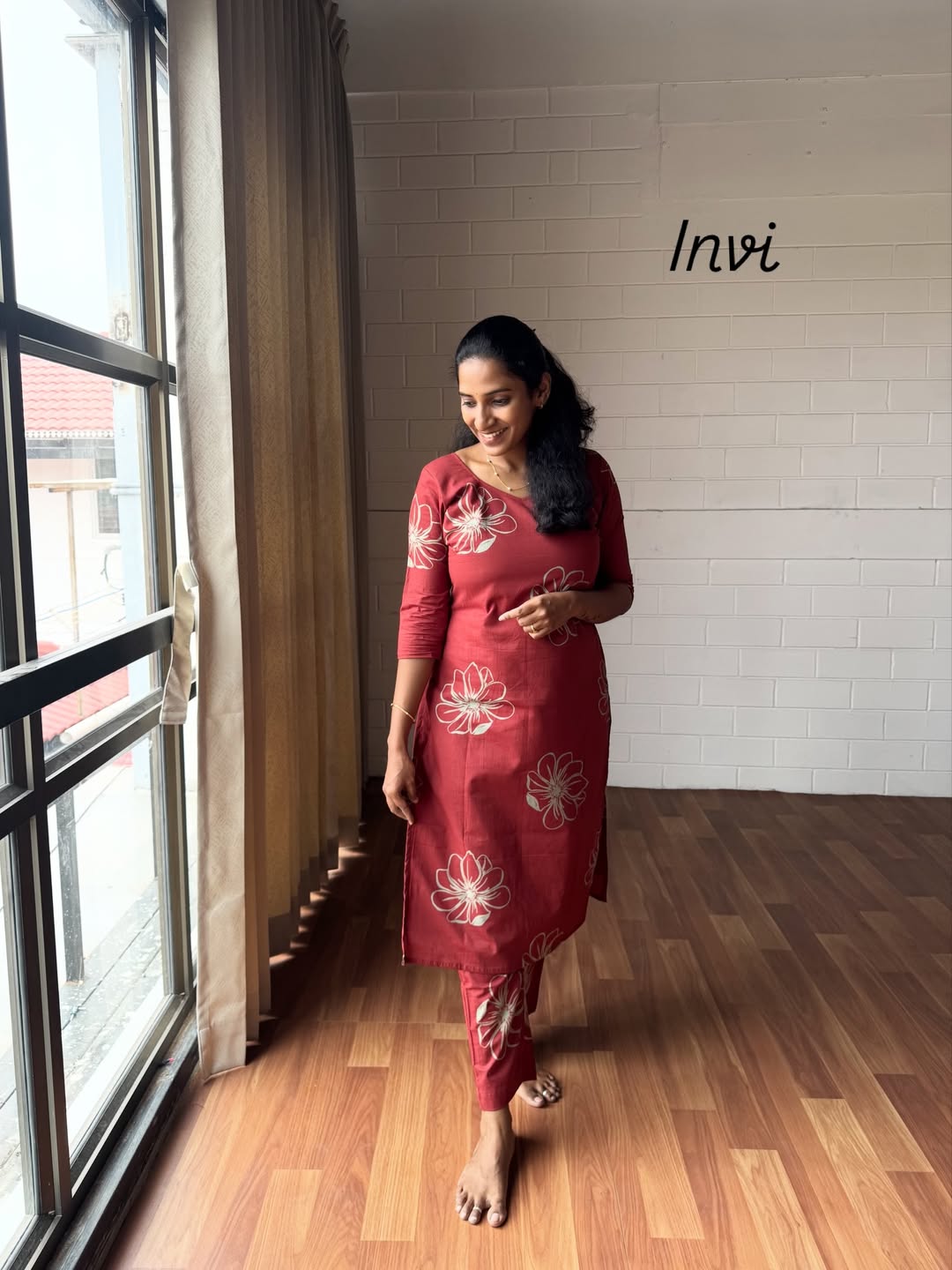 Floral Ruby Comfort Set-PI : ICC00040