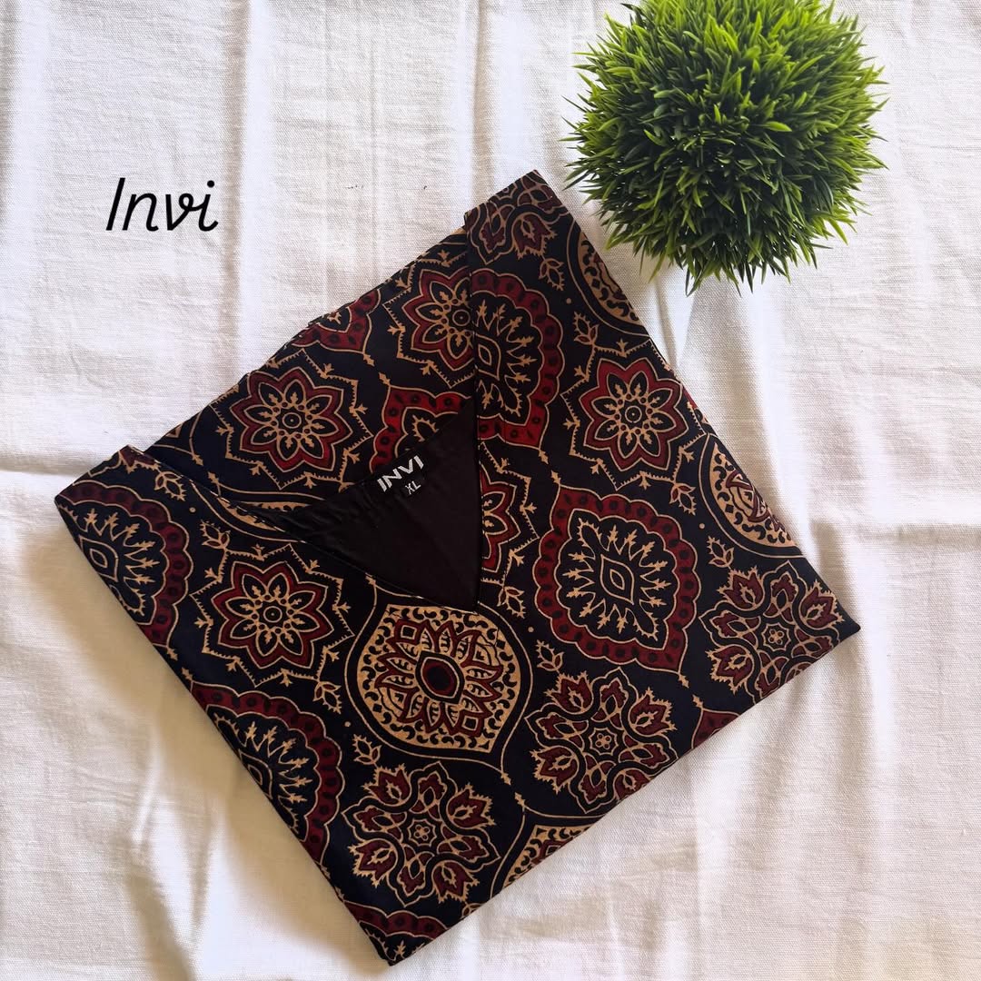 Black & Maroon Mandala Block Print Kurthi-PI : ICK00047