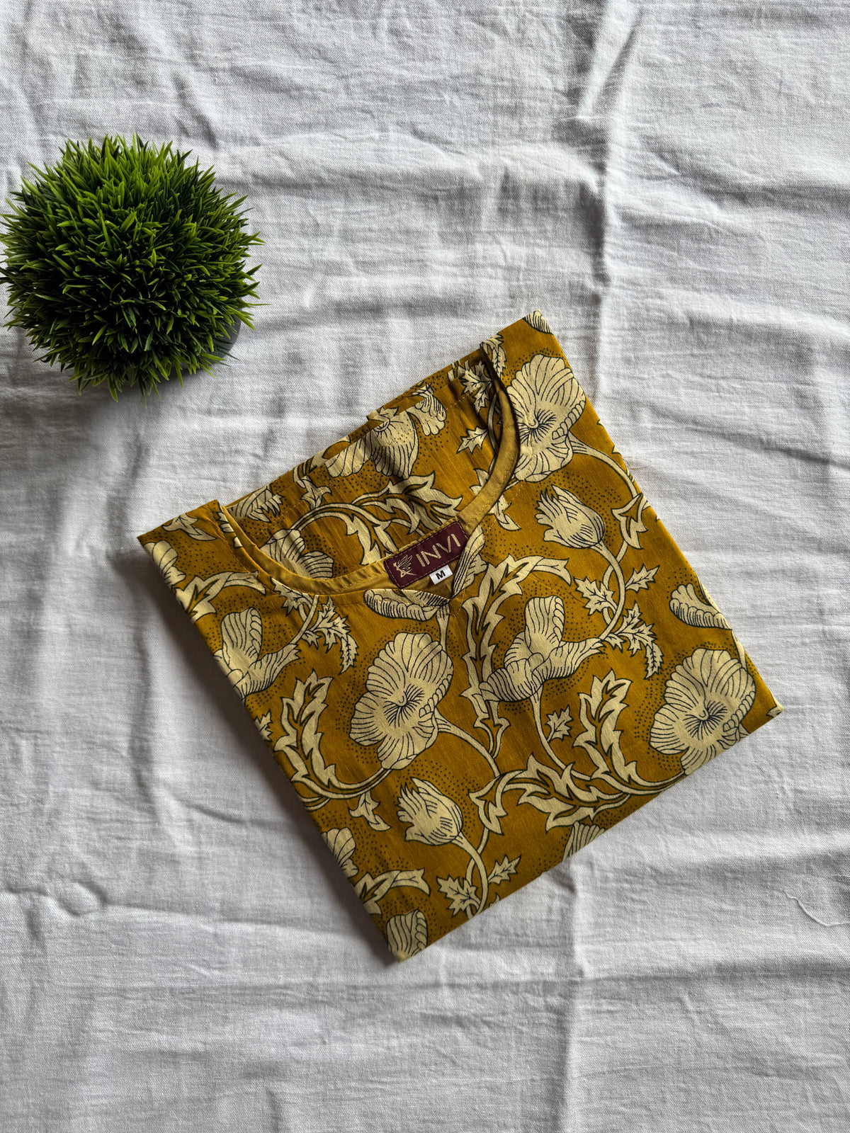 Golden Ivy Floral Kurthi-PI : ICK00112