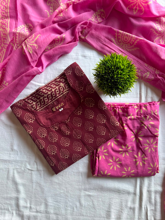 Rosewood Bloom Cotton Salwar Set-PI : ICS00118