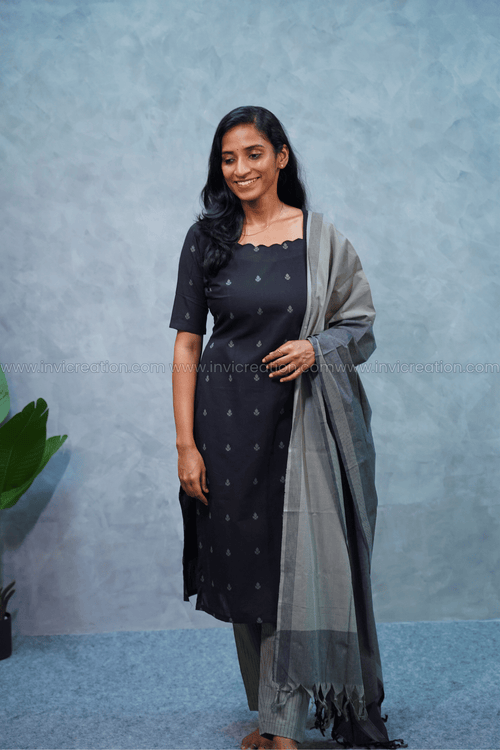Black Cotton Kurti with Grey Dupatta Set-PI : ICS00175