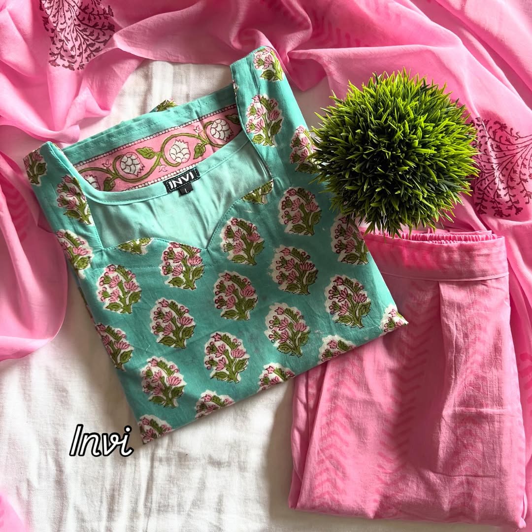 Sea Green And Pink Floral Block Print Suit Set-PI : ICS00035