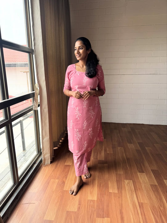 Rose Bloom Cotton Kurti Set-PI : ICC00039