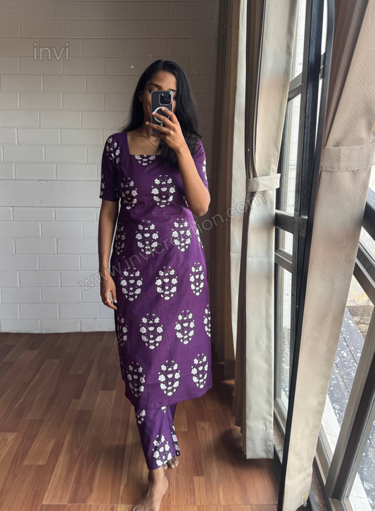 Purple Bloom Cotton Kurthi Set-PI : ICC00066