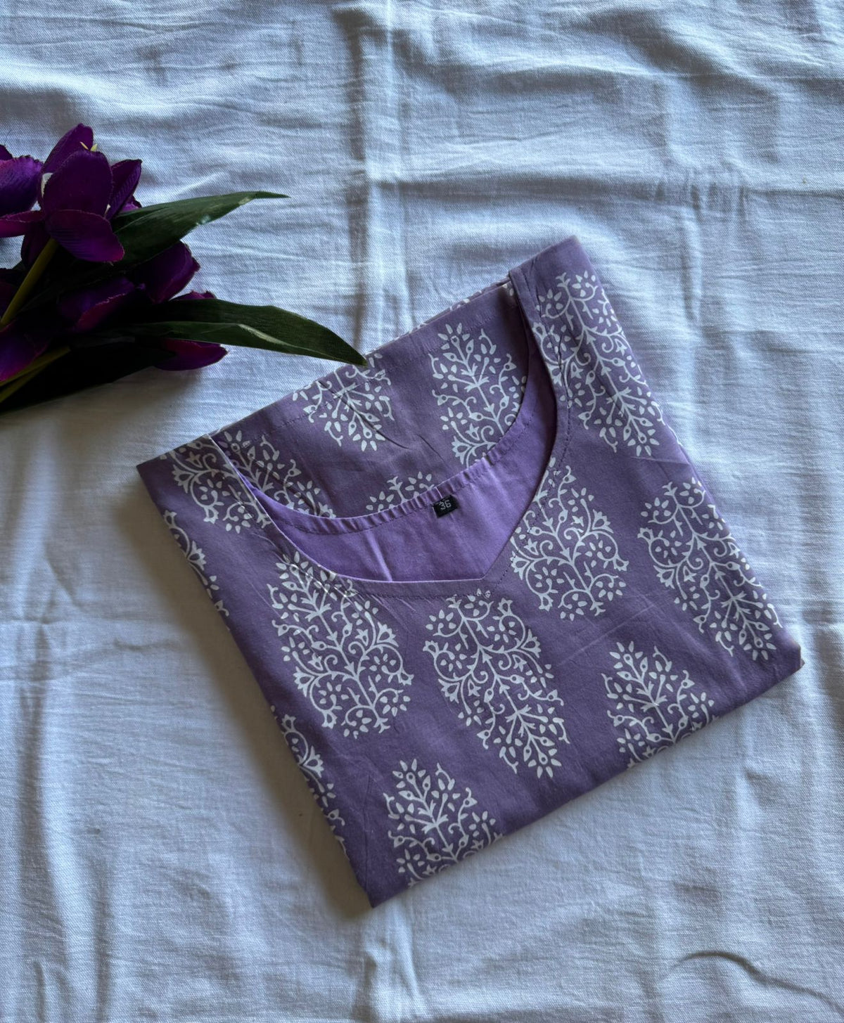Orchid Bloom Cotton Kurthi-PI : ICK00092