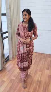 Brown Floral Cotton Salwar Suit-PI : ICS00153