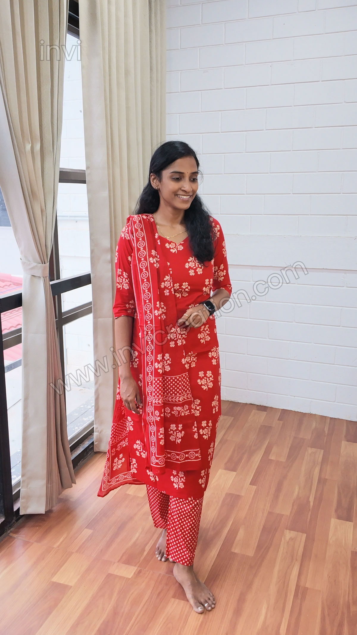 Red Floral Print Cotton Salwar Suit Set-PI : ICS00155