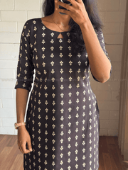 Black Floral Print Cotton Kurti-PI : ICK00145*