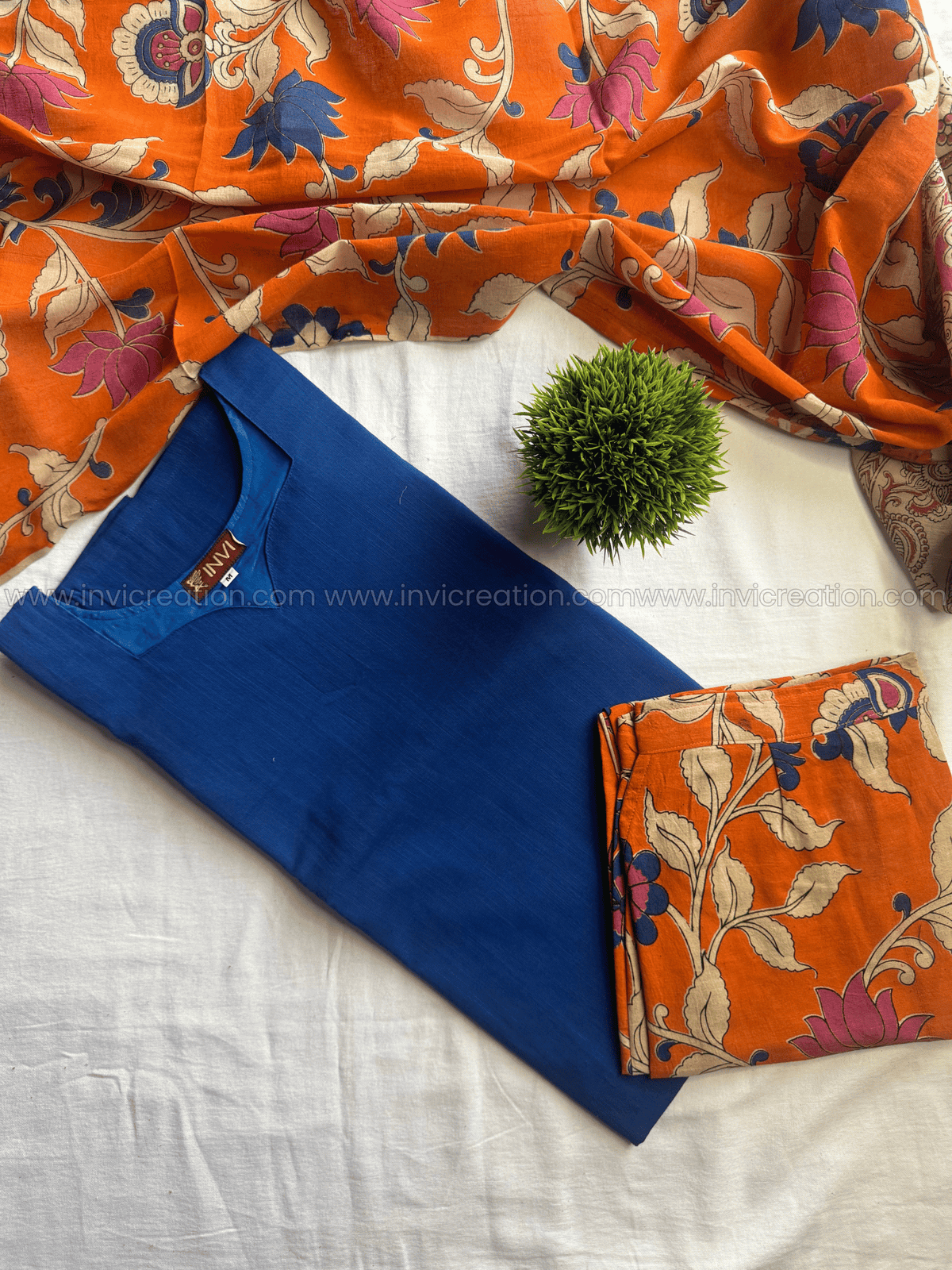 Navy Blue & Orange Floral Printed Kurti Pant Set-PI : ICS00185